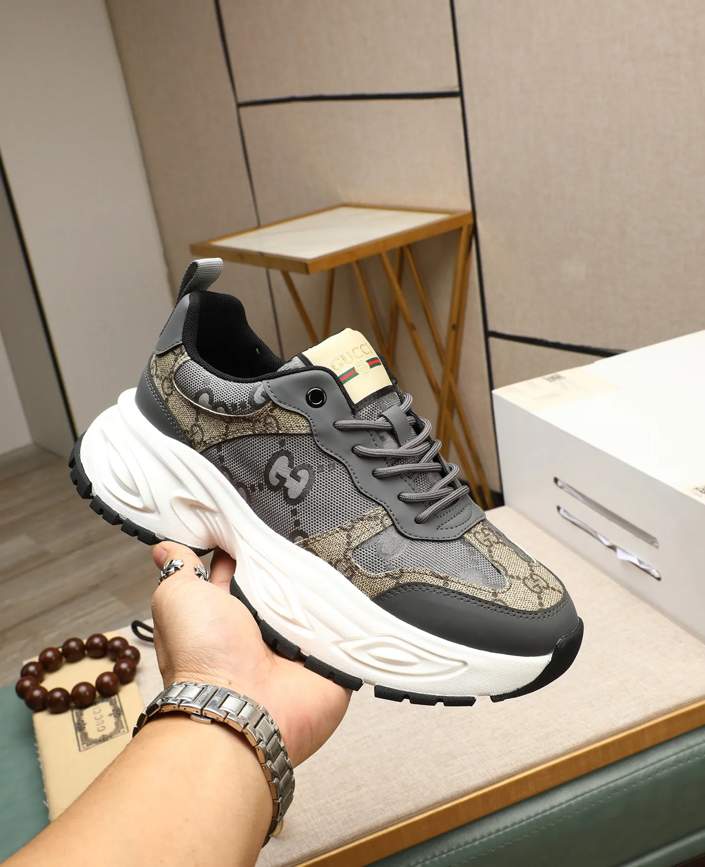 Men's men's shoes💰460 GUCCI🔍🔍2025 latest model Available at the counter at the same time, original calfskin imported from Italy, genuine leather lining, (high-end, extravagant, and classy) with exquisite workmanship, soles: original soles specially provided by the original factory, ⚠Exclusive double-layer movable molded soles are super comfortable⚠, real photos🎬The real ones are better🔍🔍"High quality·Follow the order" code number 39-44 (38 45 46 customized)